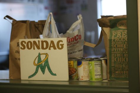 Manogues food donations. Photo courtesy of the Bishop Manogue Yearbook Staff.