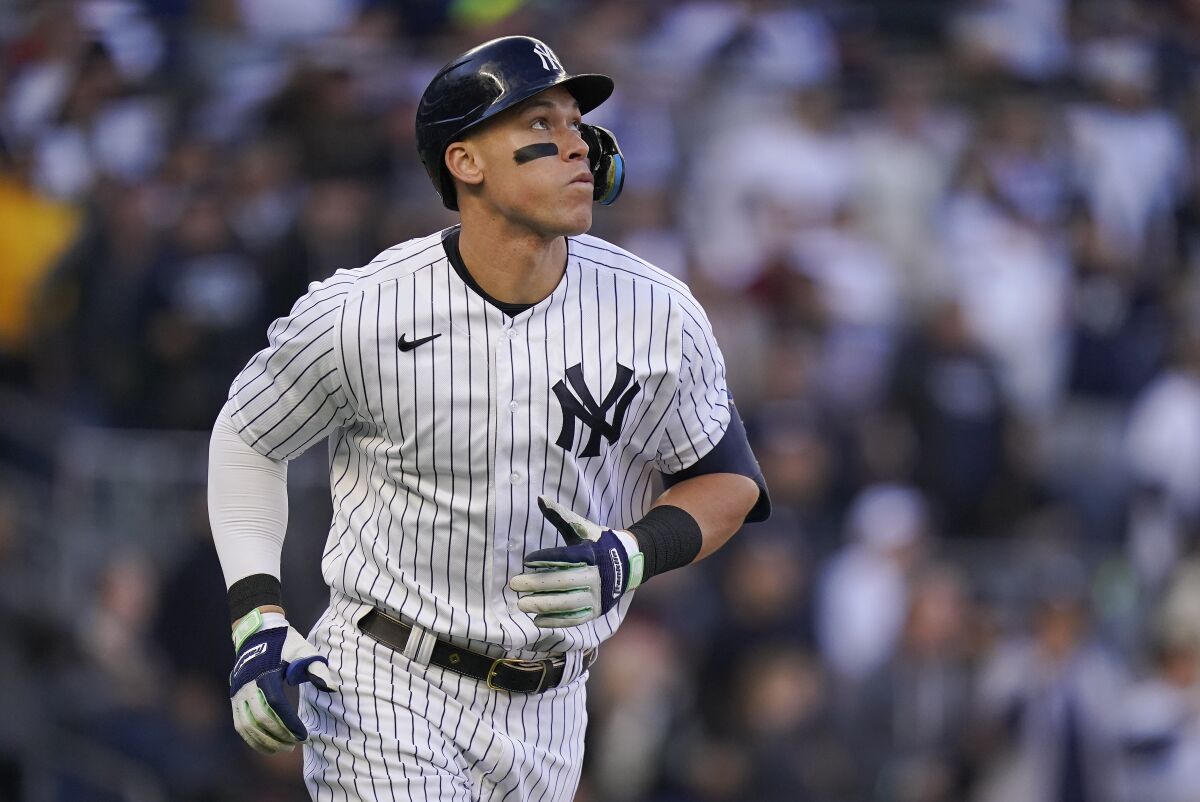 Yankees, Jacoby Ellsbury in dispute over paying rest of contract