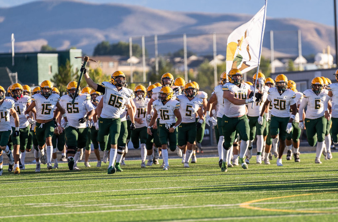 Manogue Football Secures Victory in Homecoming Game